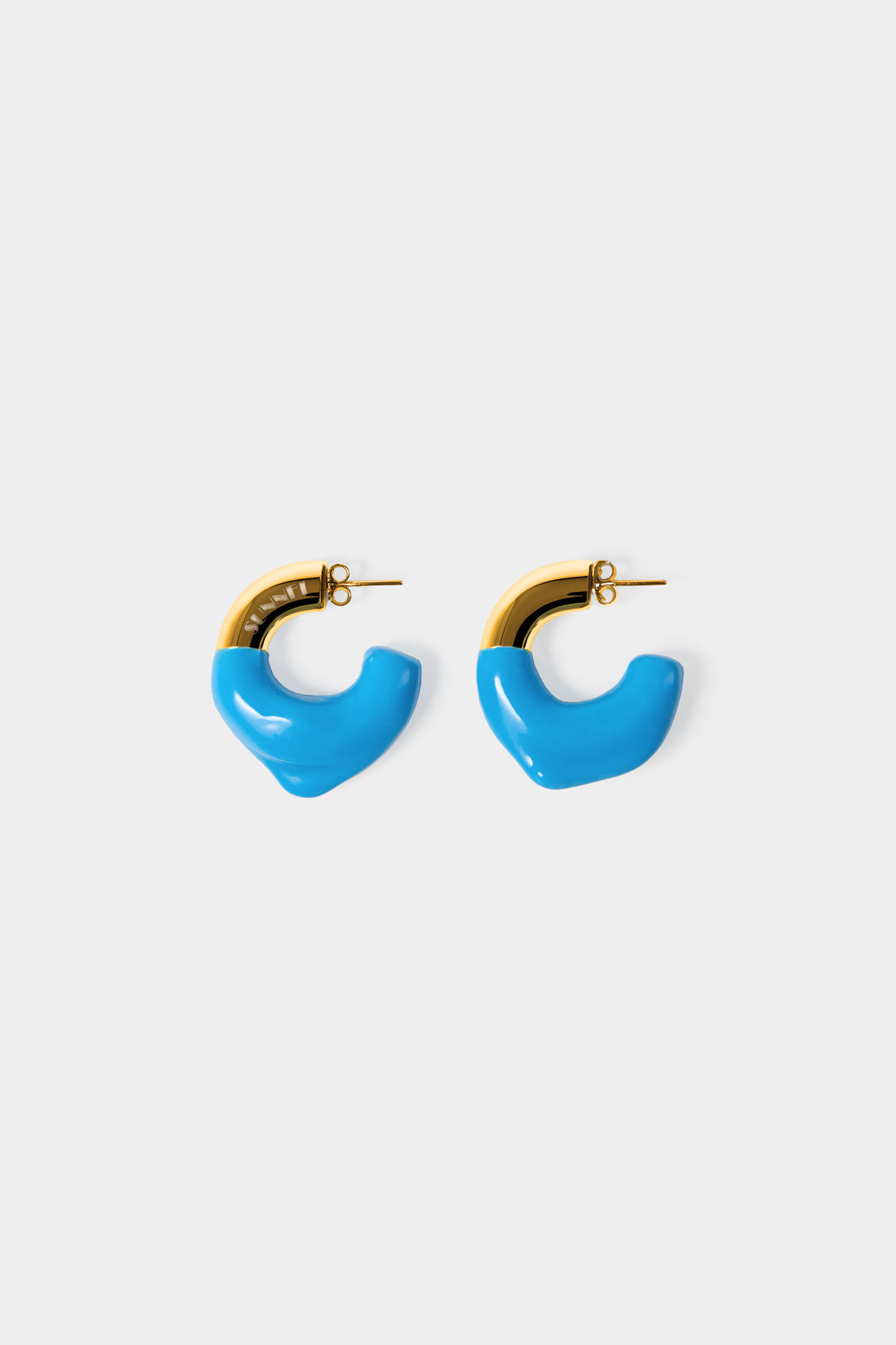 SMALL RUBBERIZED EARRINGS GOLD / light blue