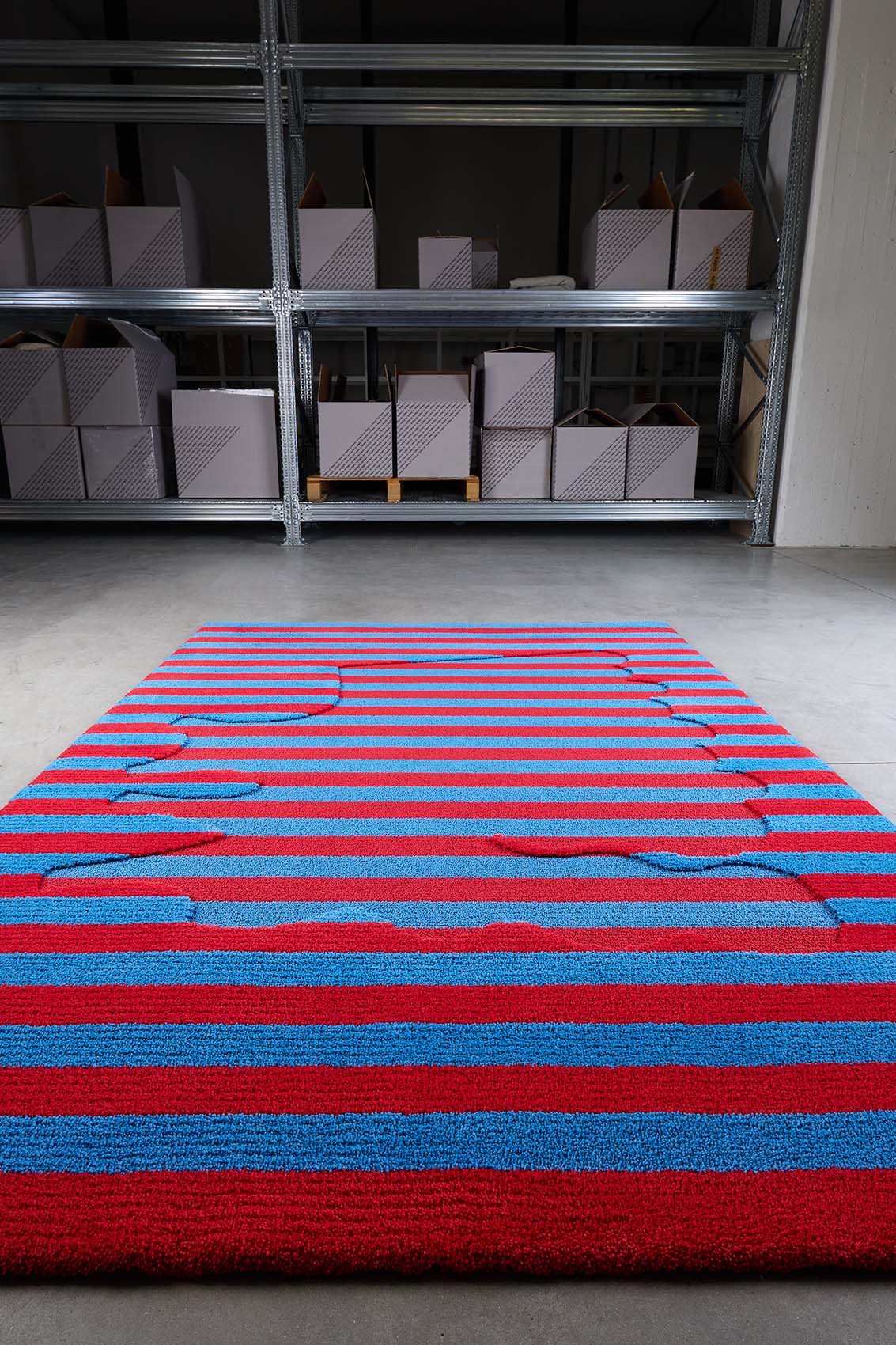 IPPODRESS RUG / red & azure stripes