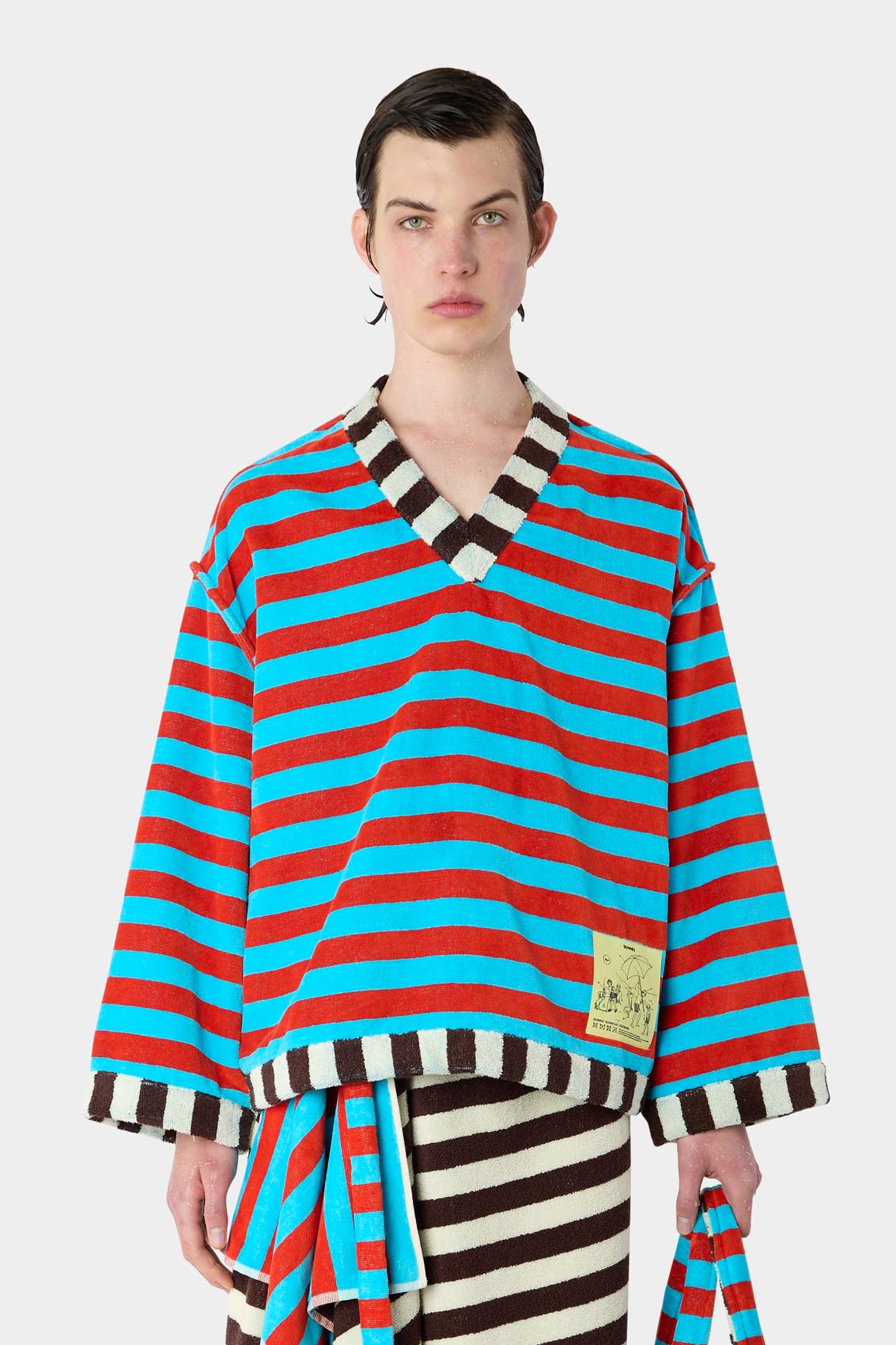 BEACH SWEATSHIRT / azure & red stripes