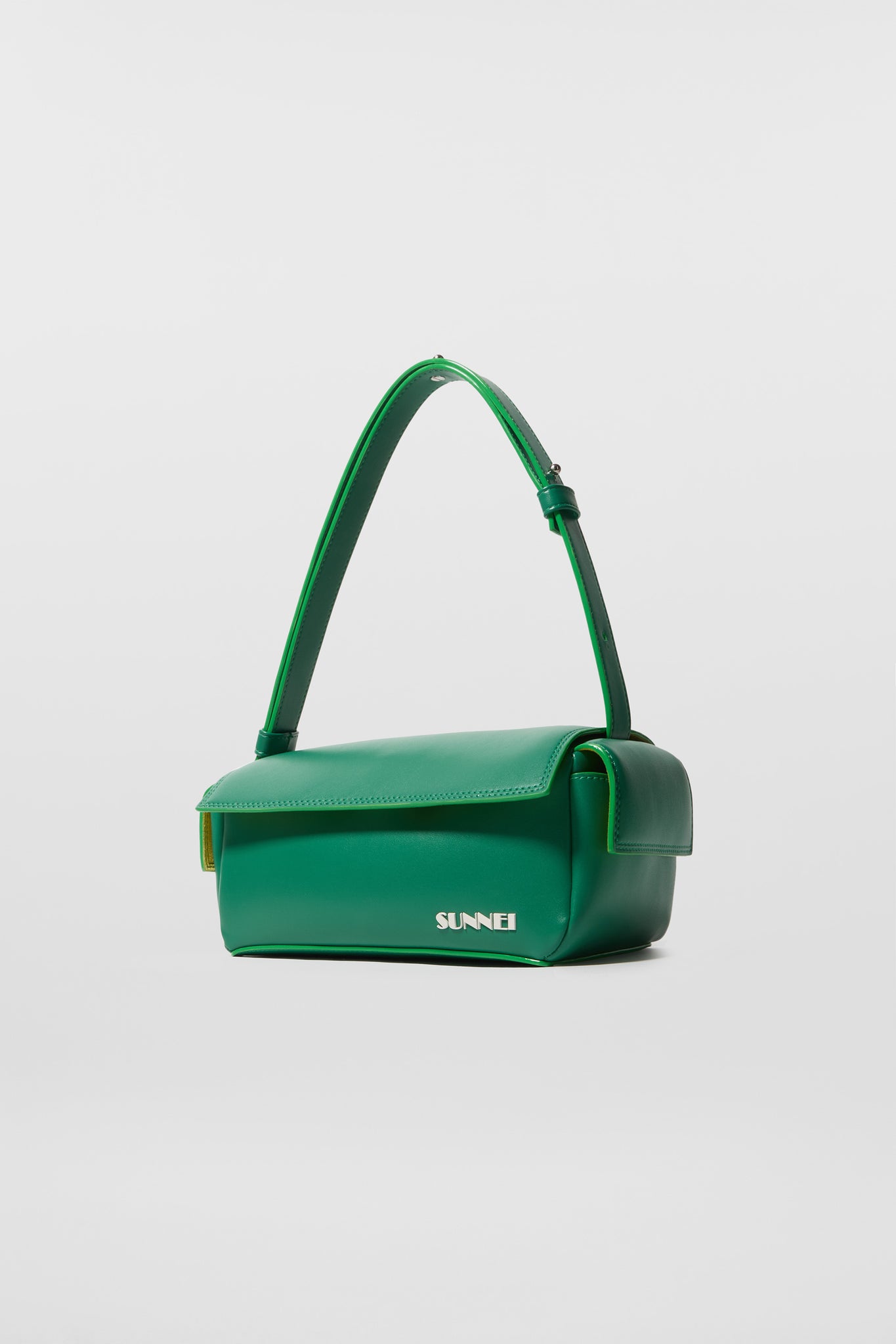 'TUTTO OK' SMALL LABAULETTO / green / vegan leather