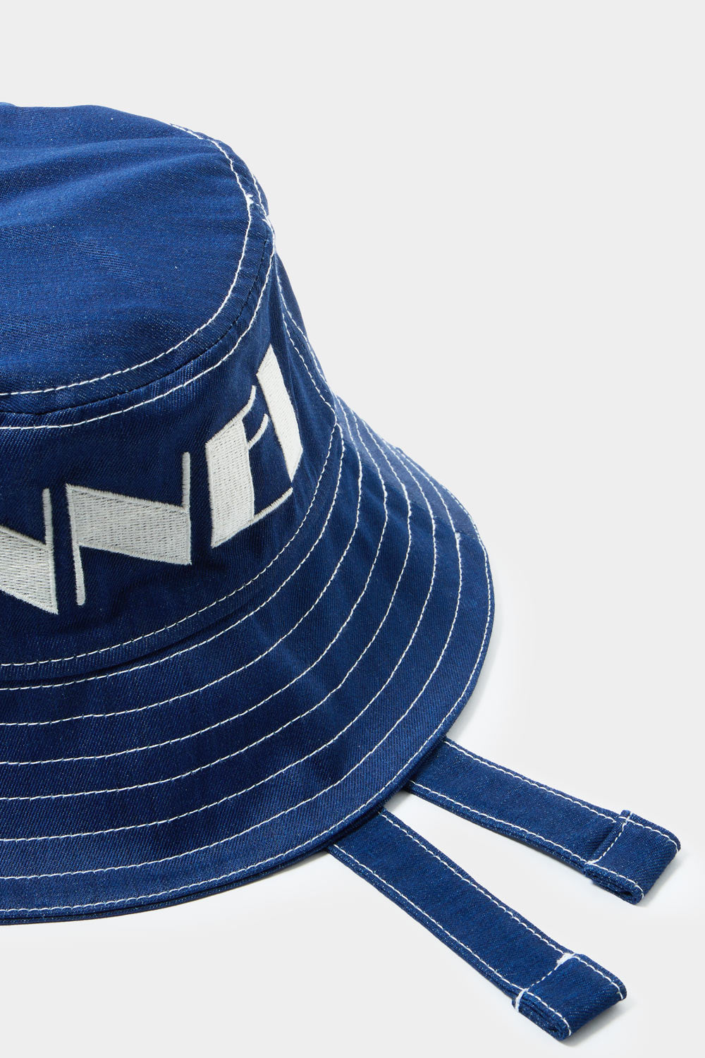 LOGO STRING BUCKET HAT / blue – SUNNEI