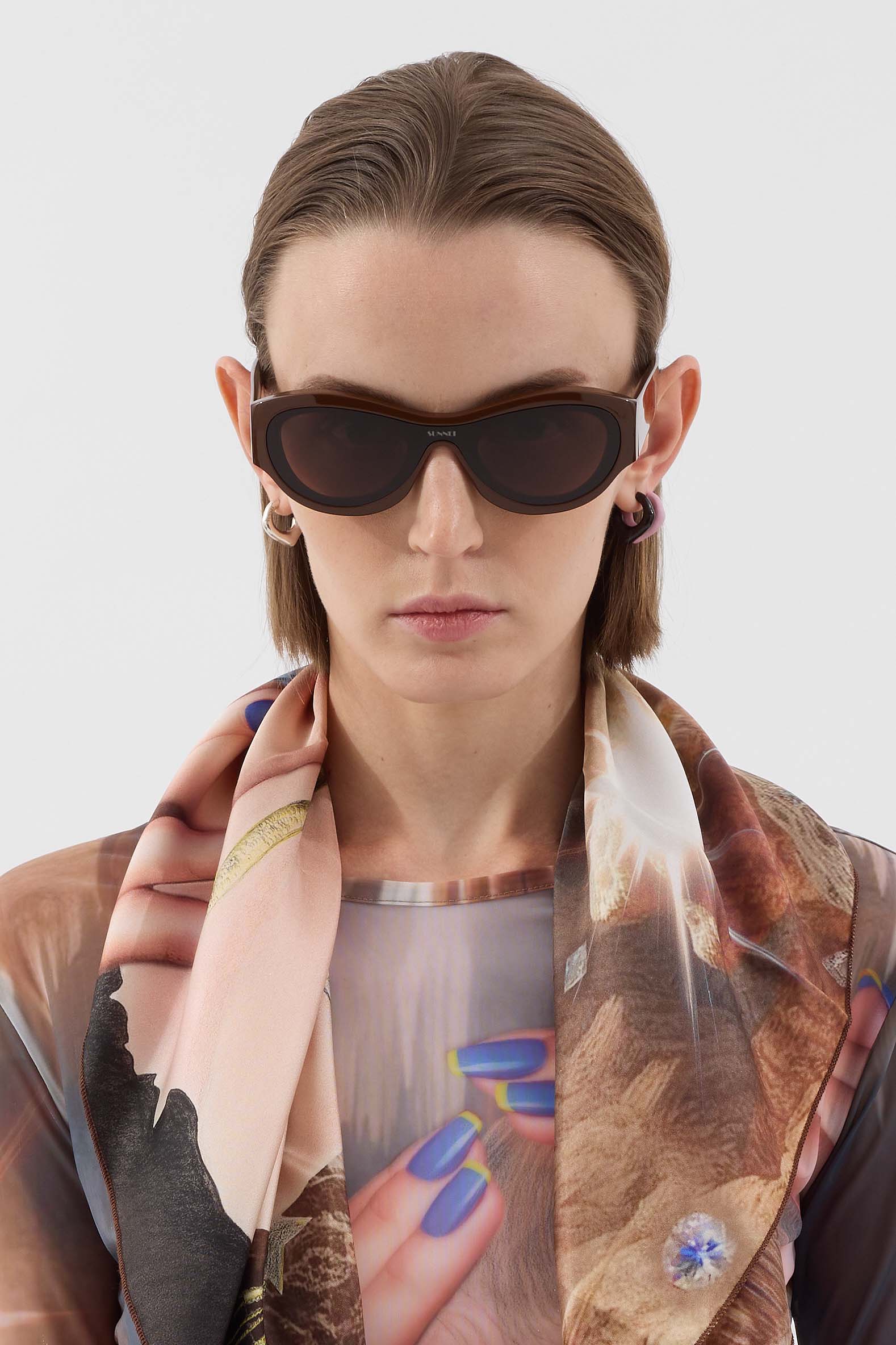 PROTOTIPO 5 SUNGLASSES / dark brown – SUNNEI