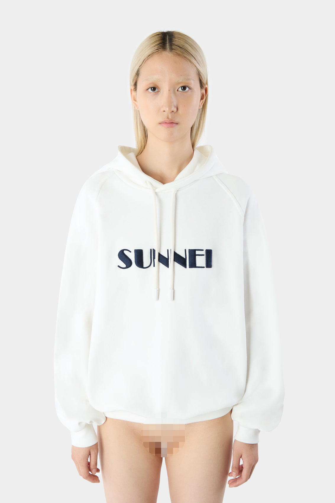 EMBROIDERED HOODIE white