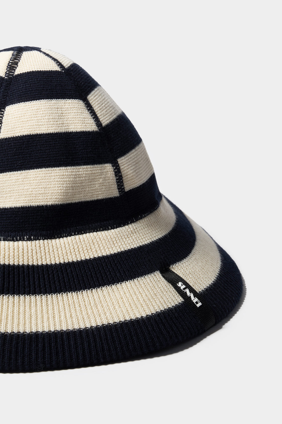 MAGLIAUNITA BUCKET HAT / cream & blue stripes
