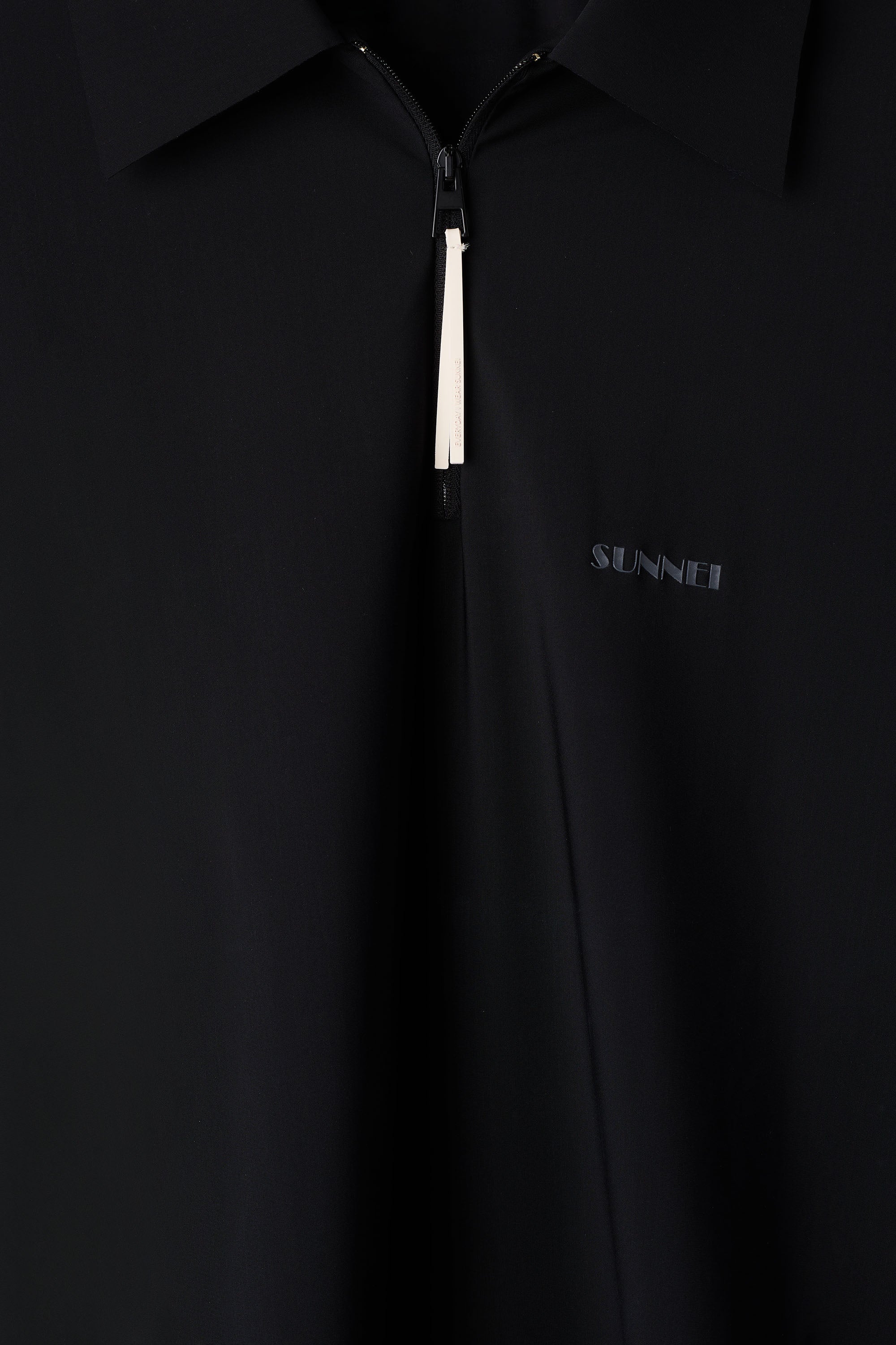 TECH LONGSLEEVE POLO / black – SUNNEI