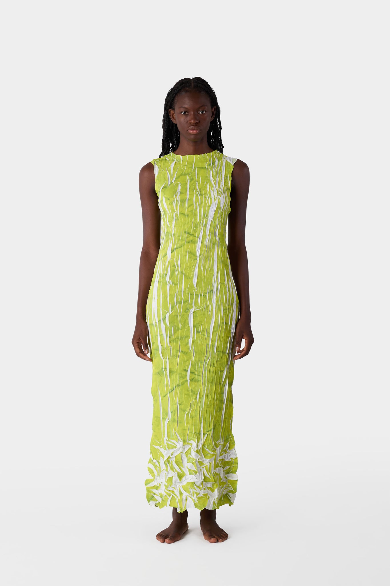 PLEATED LONG DRESS / green wrinkled print