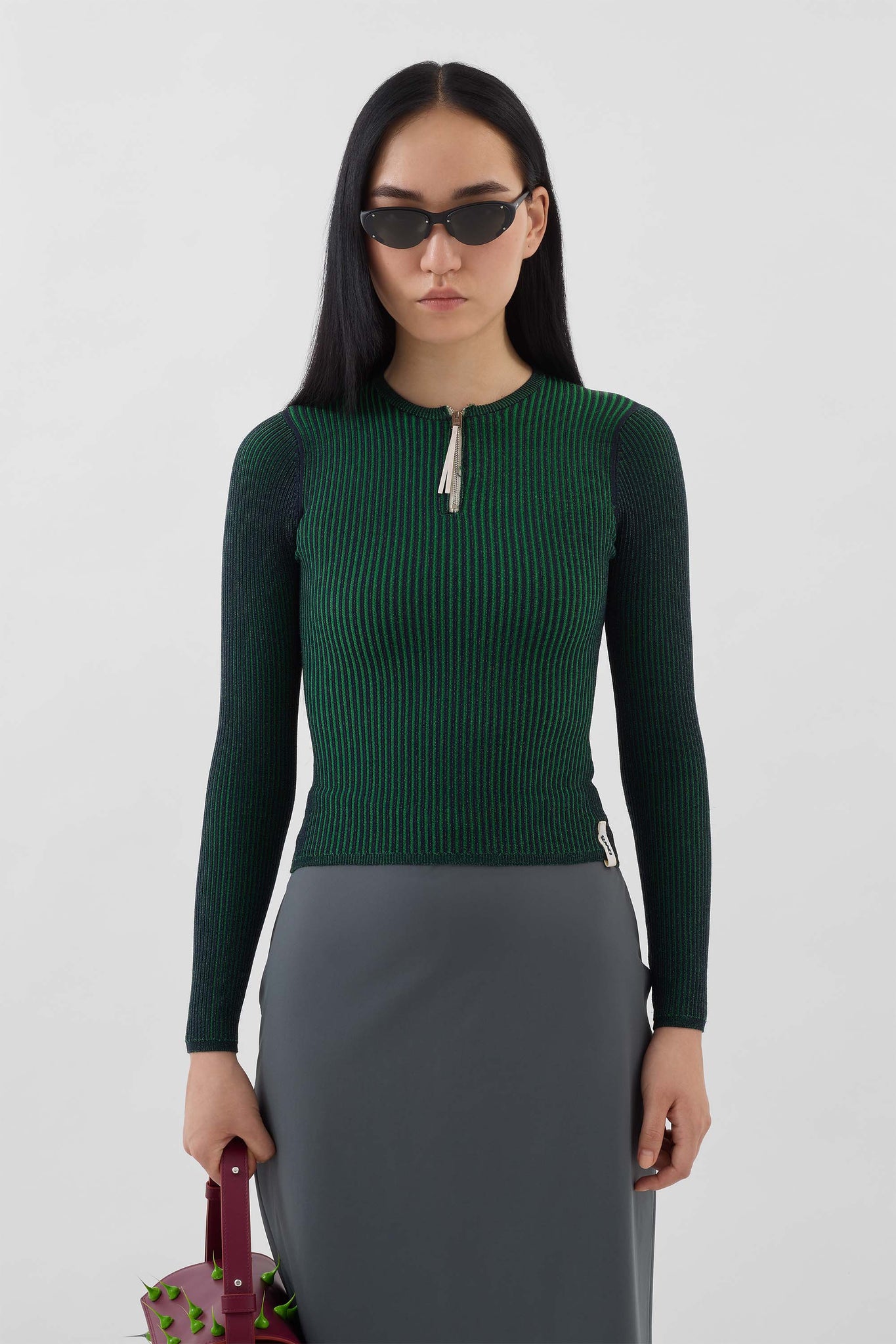 FITTED TOP W ZIP / dark blue & electric green