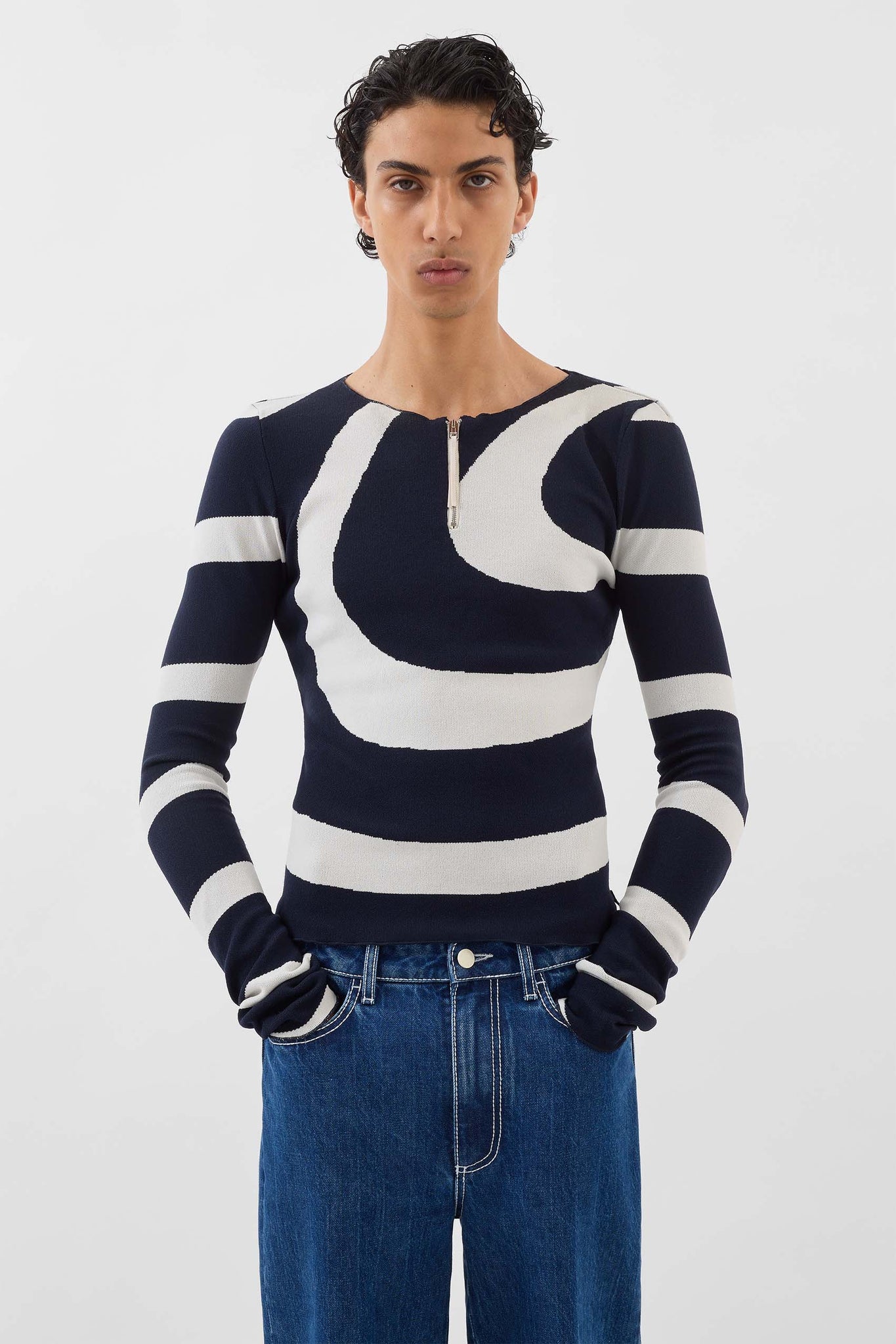 FITTED TOP W ZIP SPIRAL / dark blue & off white
