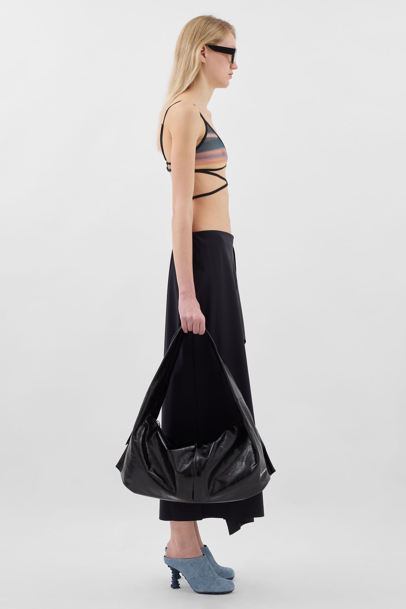 DRAPED TECH SKIRT / black