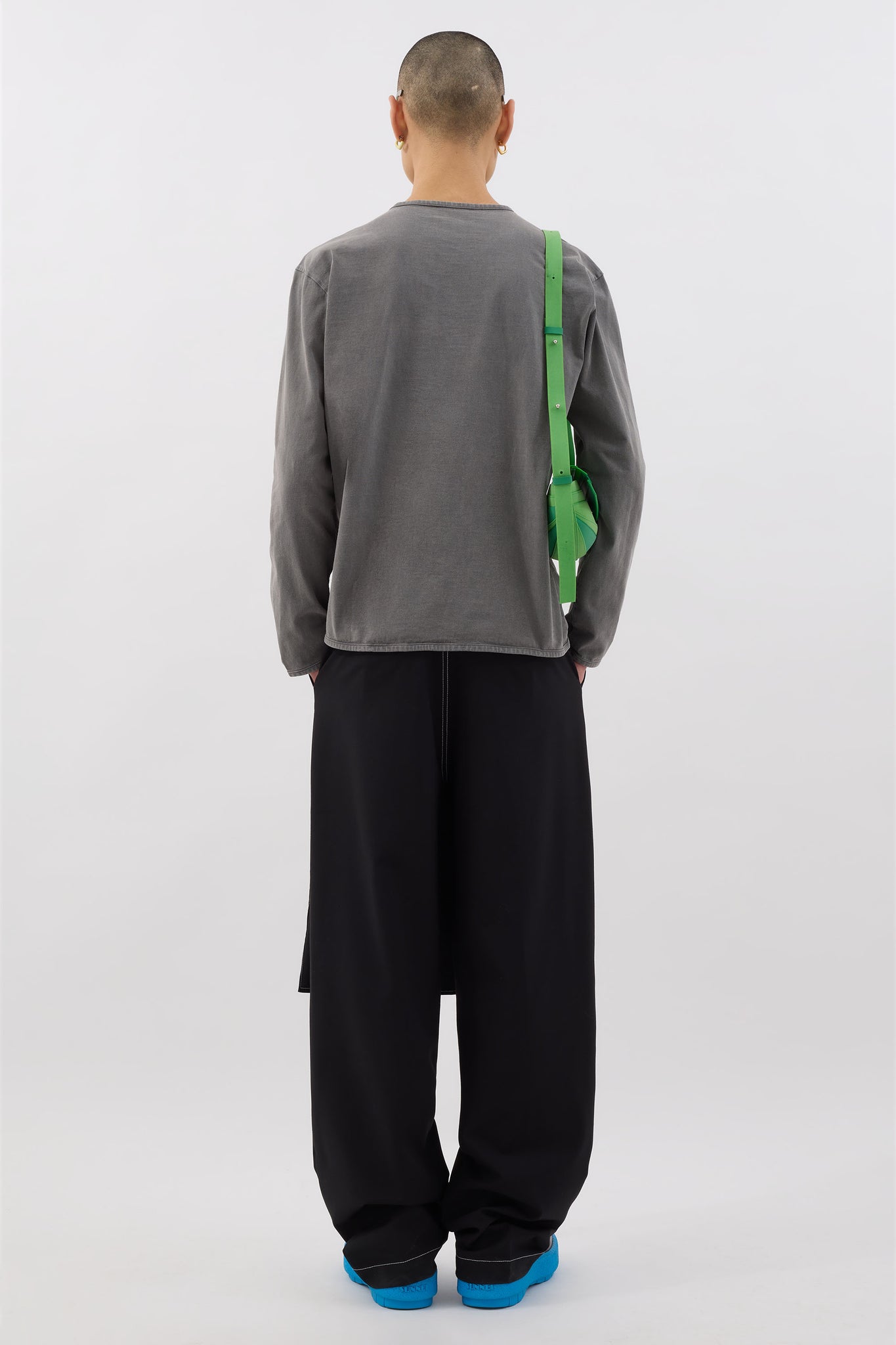 LOOK 53