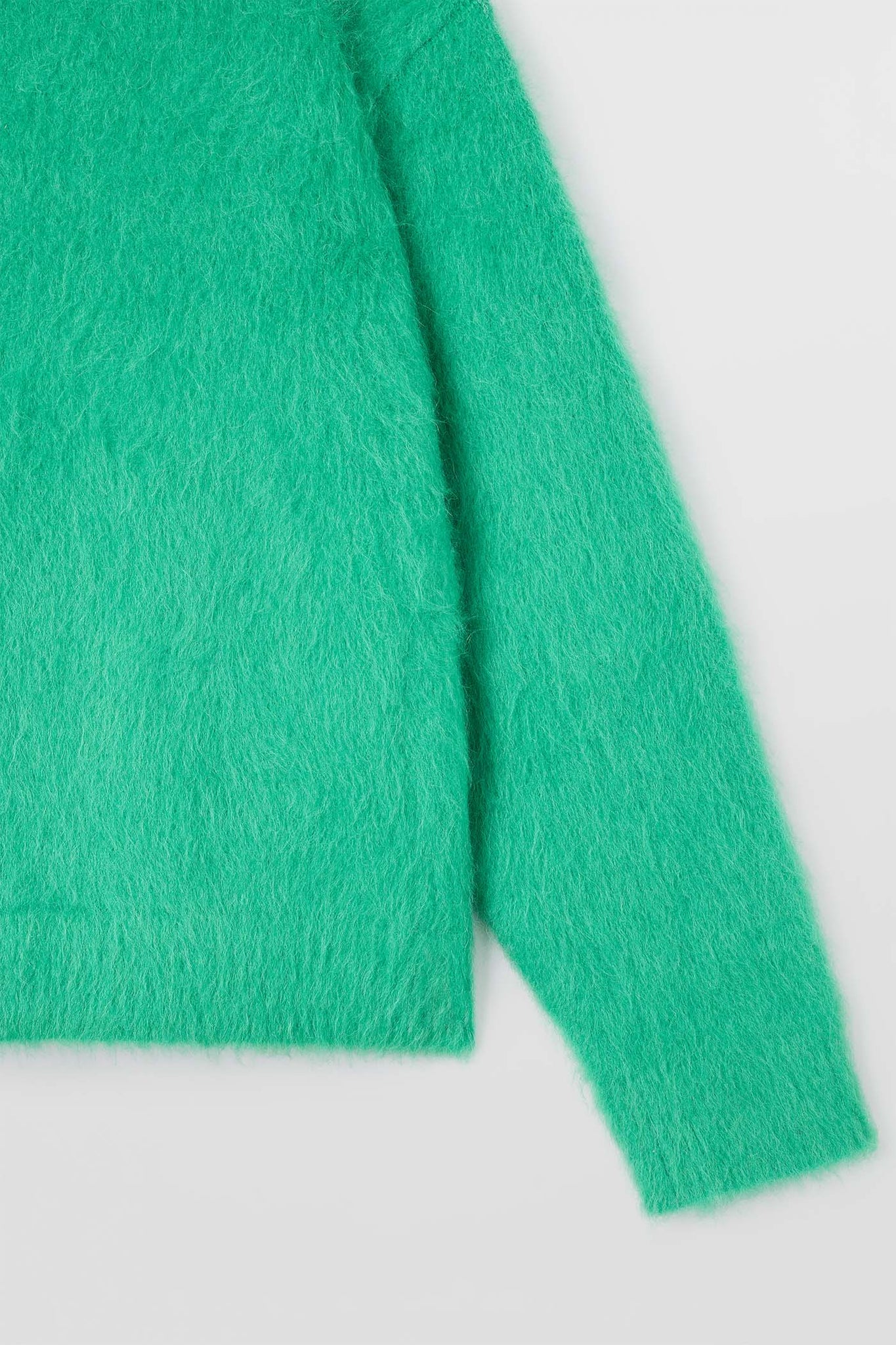 HAIRY KNIT ROUND NECK SWEATER / bright green