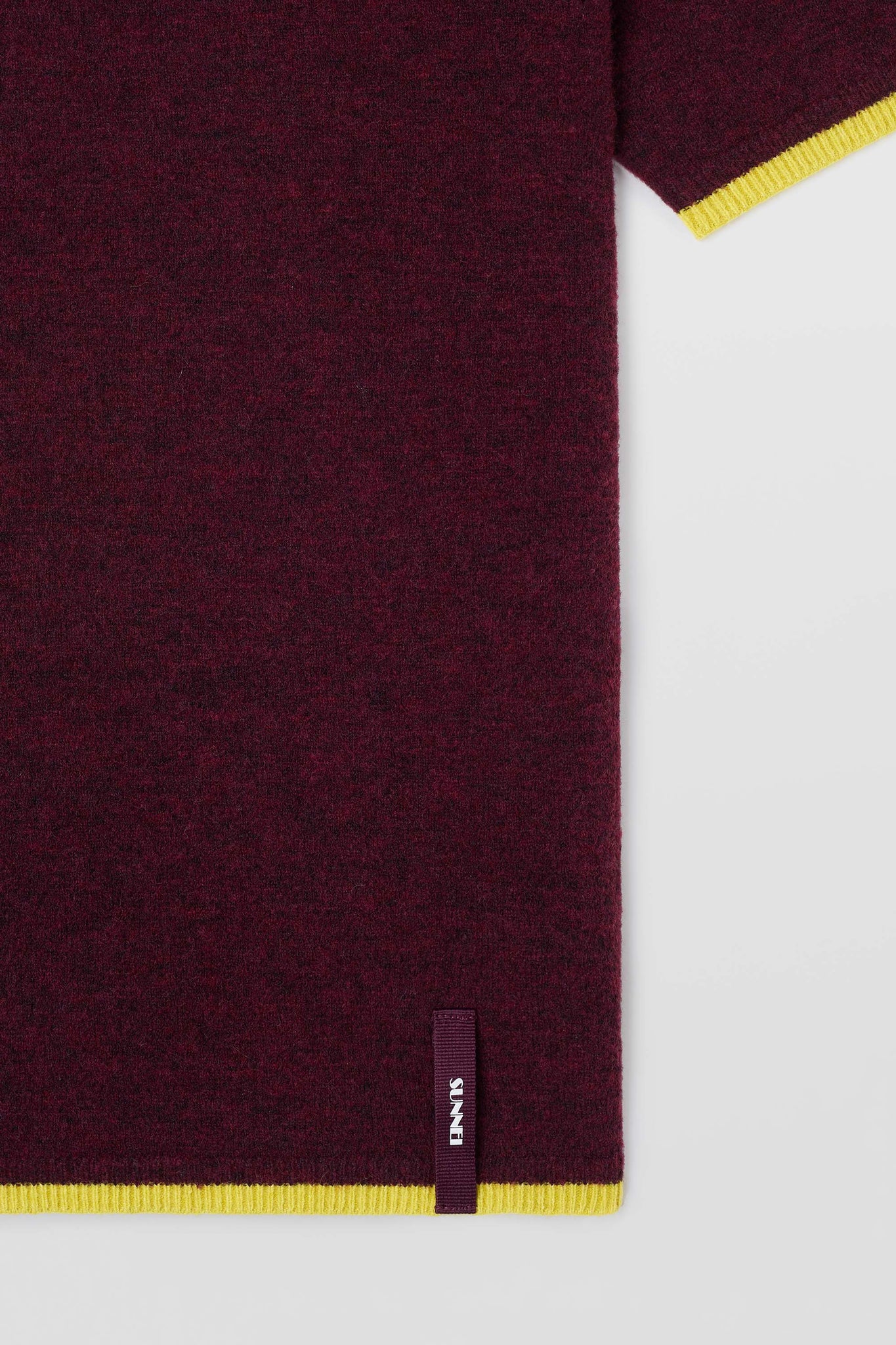 SHORTSLEEVE KNIT TOP / burnt aubergine