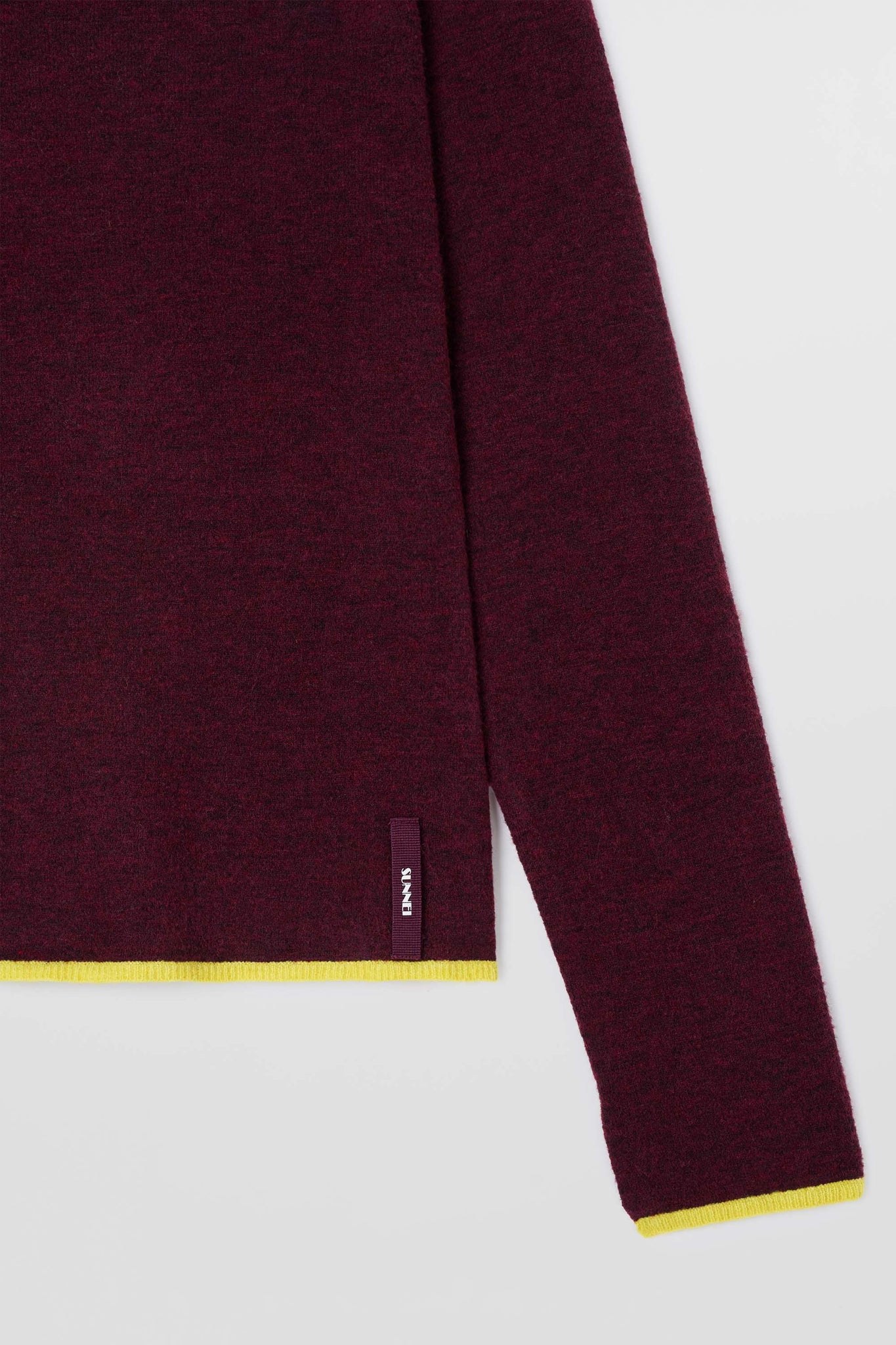 FITTED LONGSLEEVE W ZIP / burnt aubergine