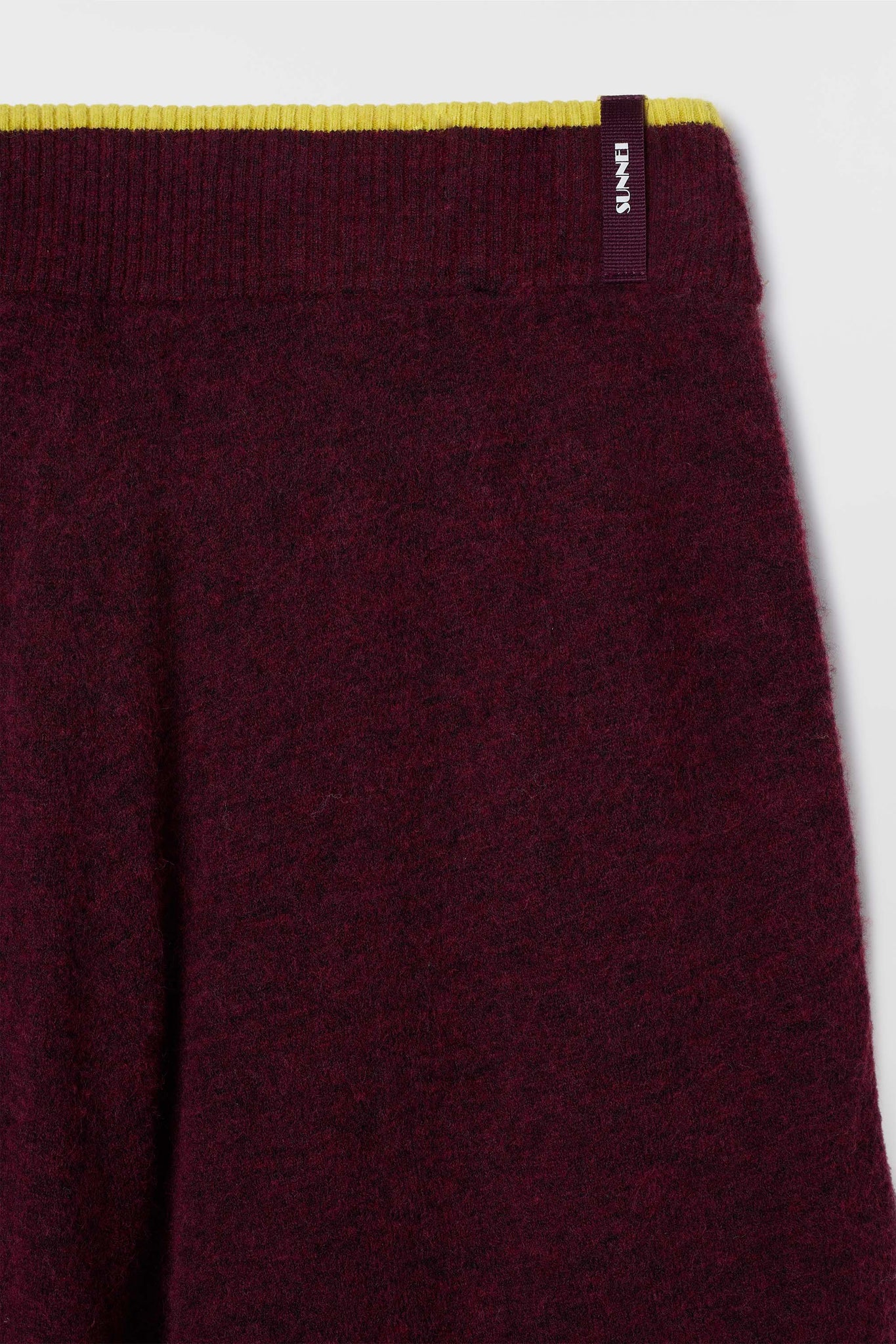 KNIT ELASTIC PANTS / burnt aubergine