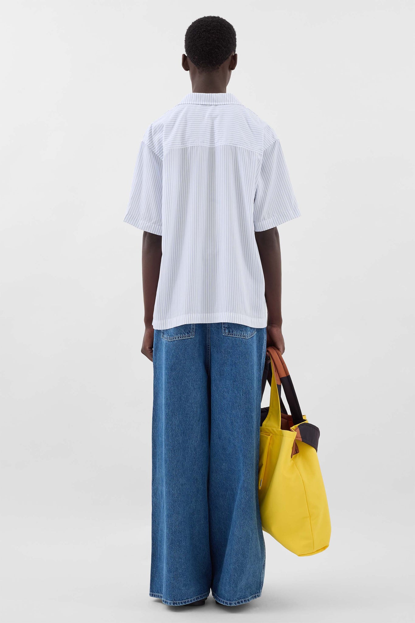 STRIPED SHORTSLEEVE SHIRT / azure & off white