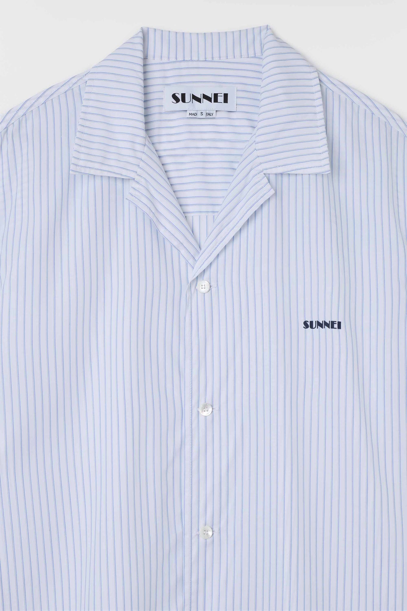 STRIPED SHORTSLEEVE SHIRT / azure & off white