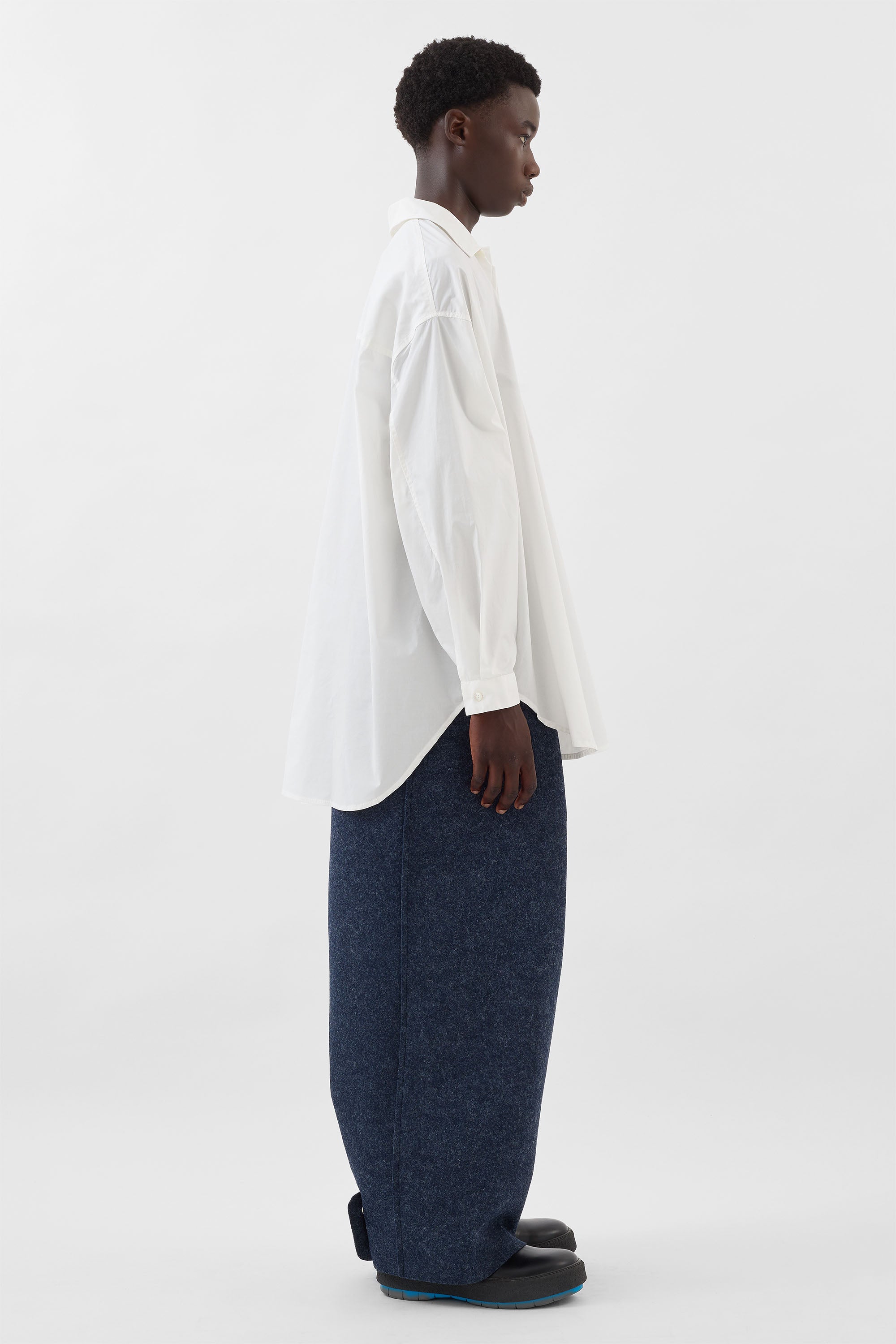 MEGA OVER SHIRT EMBROIDERY / off white – SUNNEI