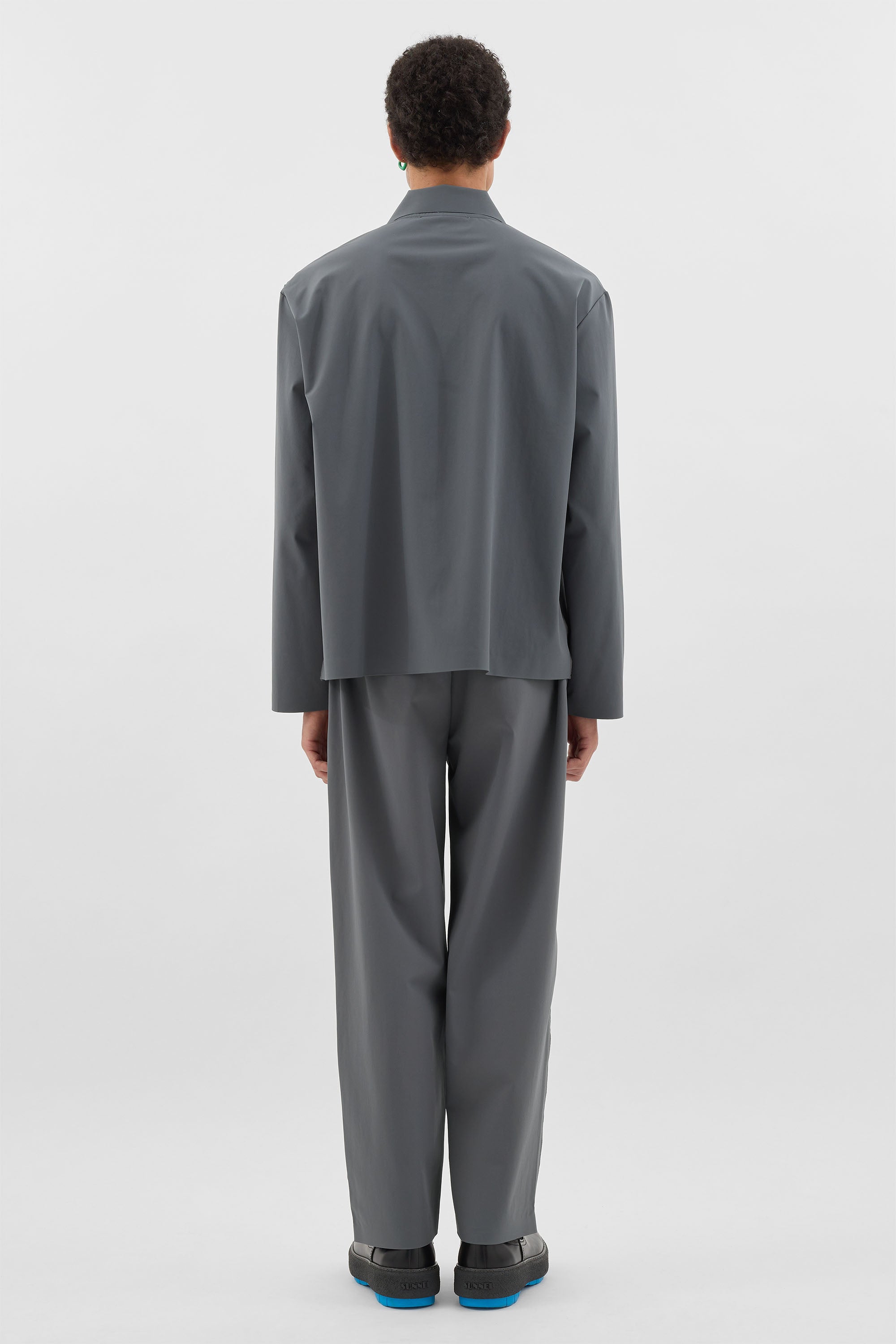LONGSLEEVE POLO W ZIP / grey – SUNNEI