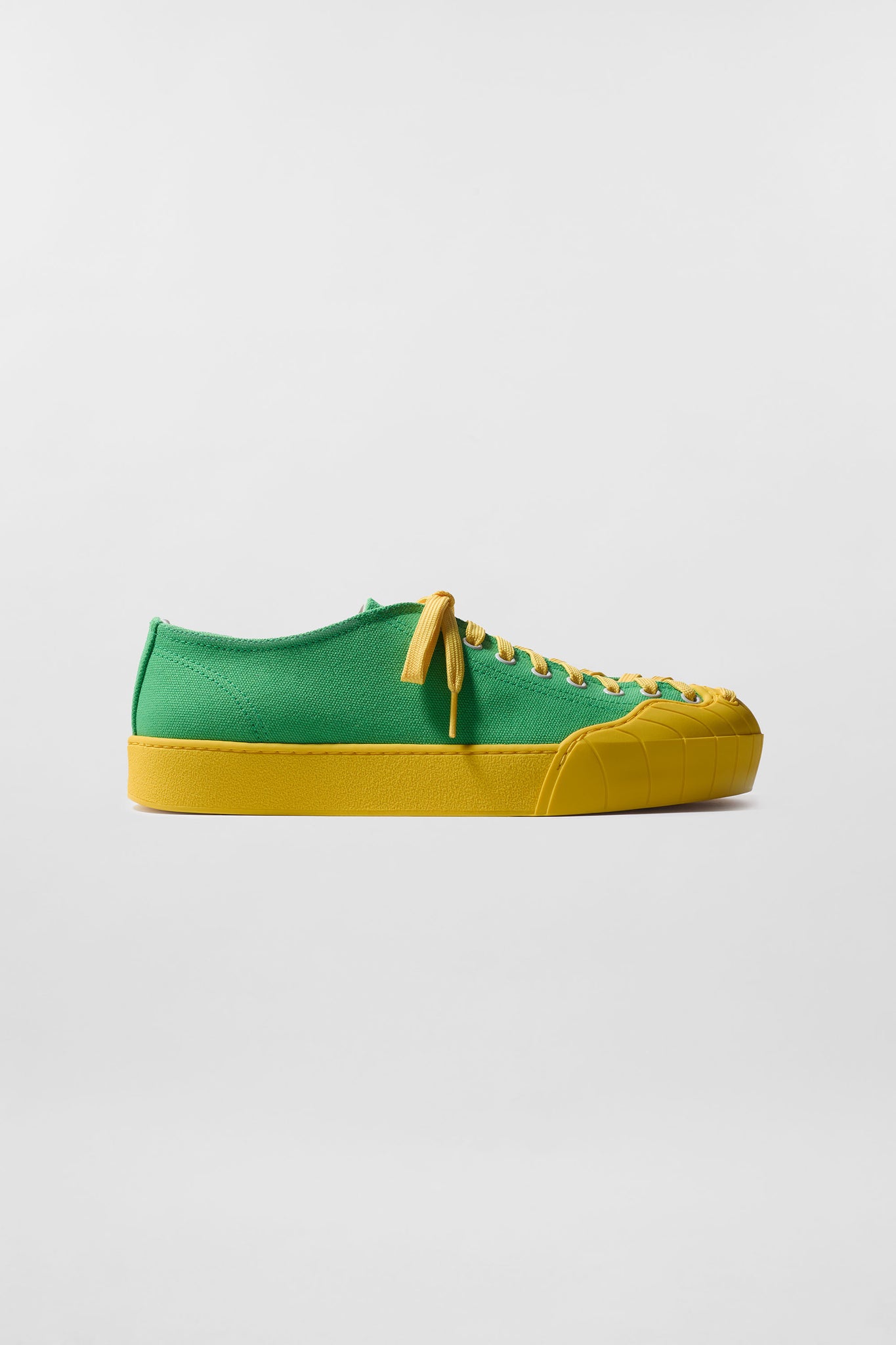 TU ISI / green & yellow