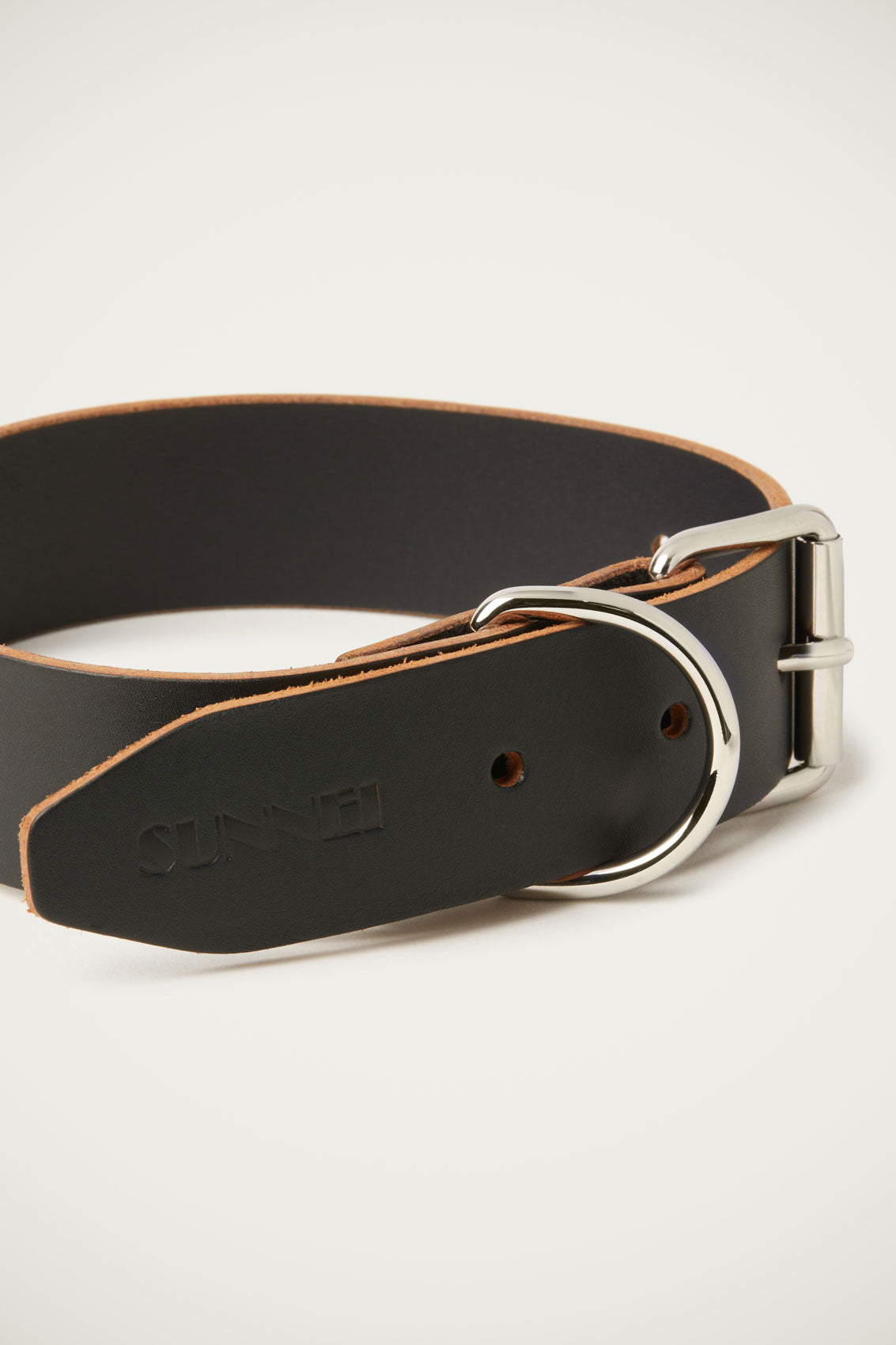 NAVY LEATHER COLLAR