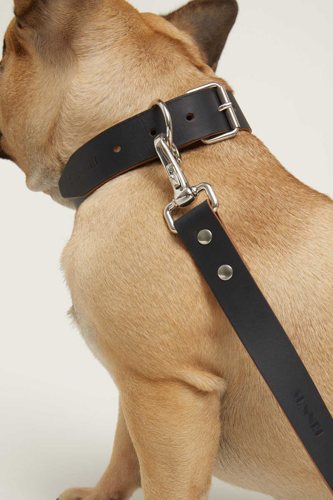 NAVY LEATHER LEASH
