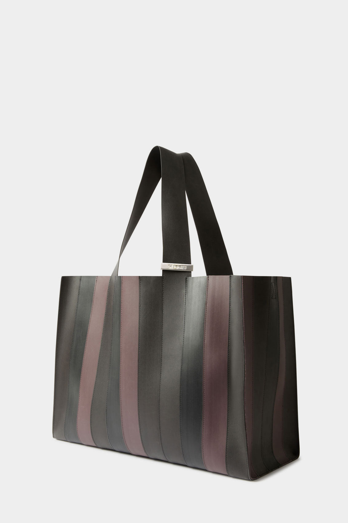 GOMMA21 BAG / black gradient