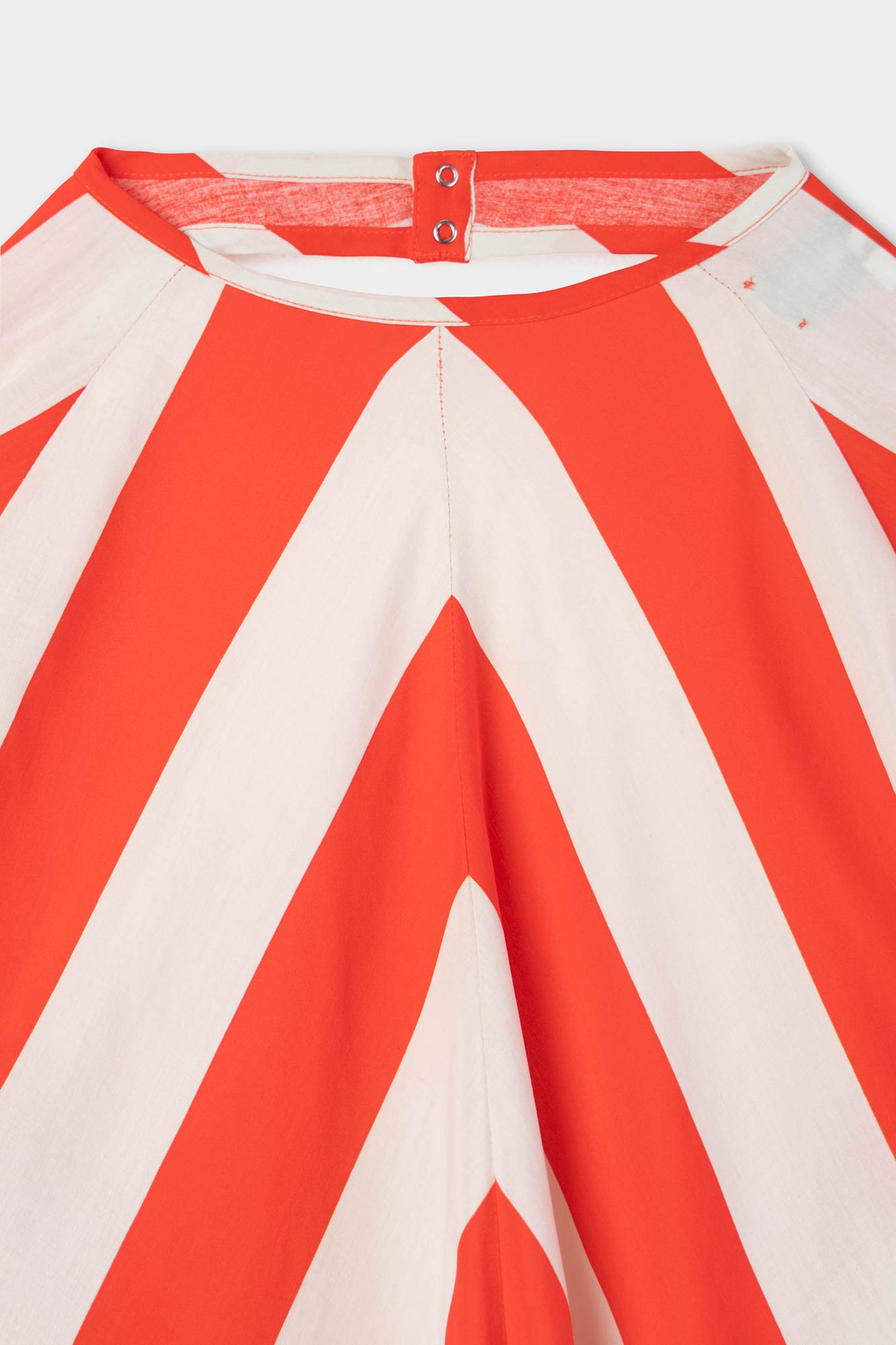 BACK WRAP T-SHIRT / red & beige stripes