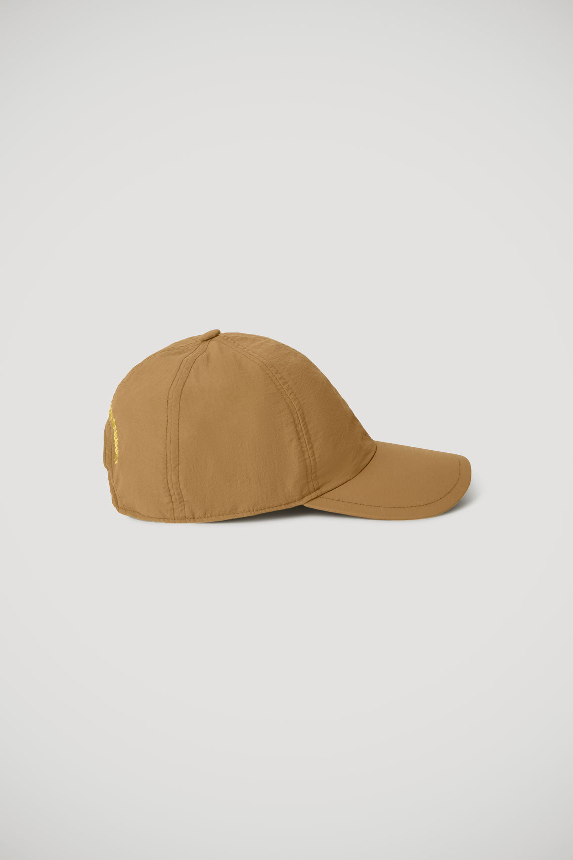 BROWN BASEBALL CAP WITH EMBROIDERY