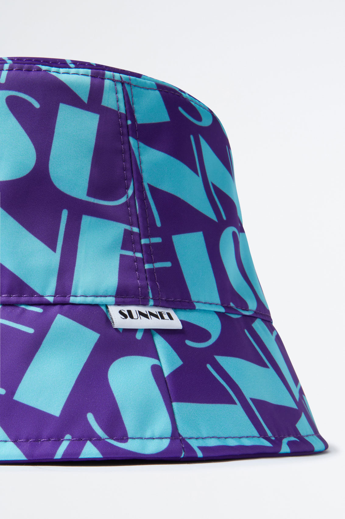 REVERSIBLE AZURE & PURPLE LOGO BUCKET HAT