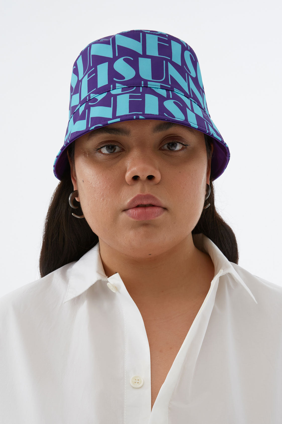 REVERSIBLE AZURE & PURPLE LOGO BUCKET HAT
